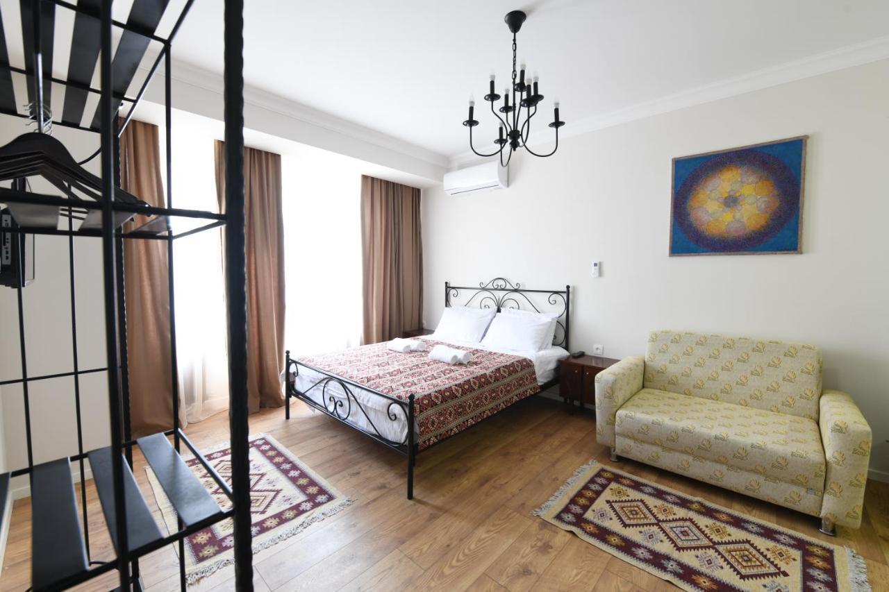 Batoni Apartments Tbilisi Exterior photo